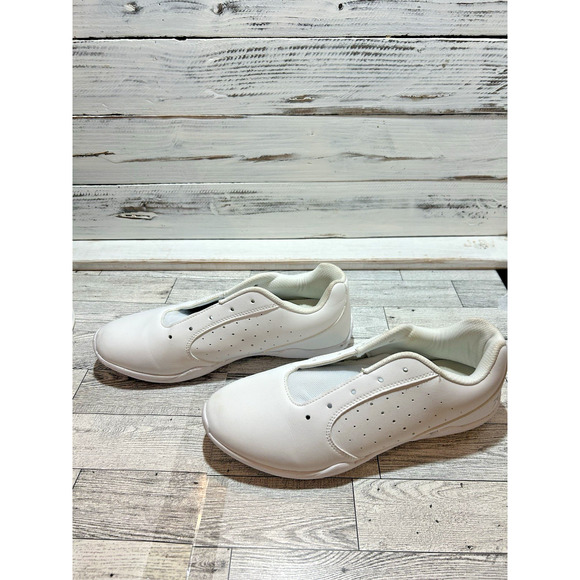 Rebel Rise Cheer Shoes white size 8 women WORN ONCE - no laces - Picture 2 of 7